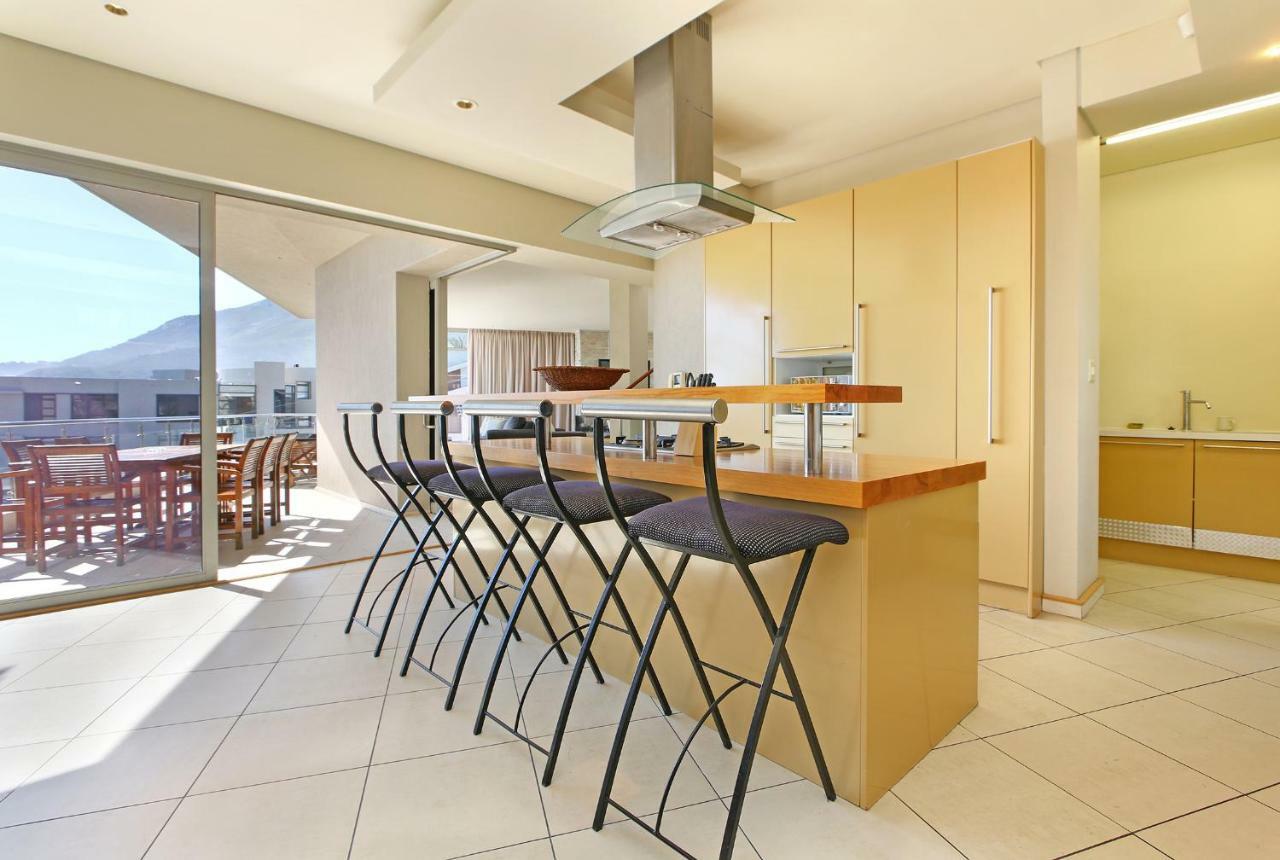 The Rocks Villa Camps Bay Екстериор снимка