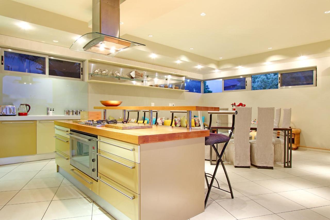 The Rocks Villa Camps Bay Екстериор снимка